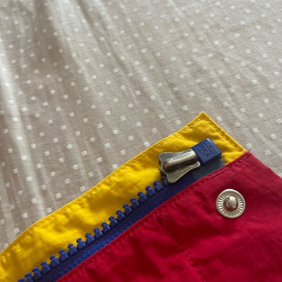 Red vintage Tommy Hilfiger jacket - Picture 4 of 4